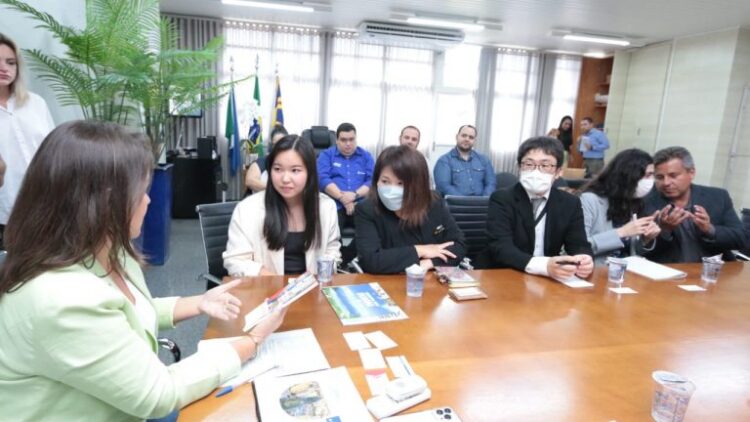 Comitiva de Okinawa vem à Capital para estreitar relações culturais e comerciais