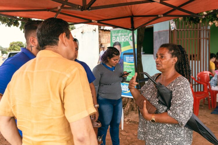 Gabinete no bairro: Vereador Clodoilson Pires e sua equipe fizeram atendimentos no Dom Antônio Barbosa