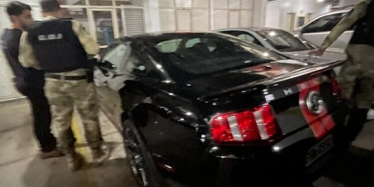 Quadrilha que fraudava tributação da sucata de alumínio ostentava mansões e carros de luxo