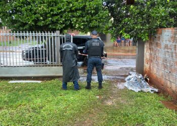 Autor de homicídio é preso dormindo com arma do crime embaixo do colchão