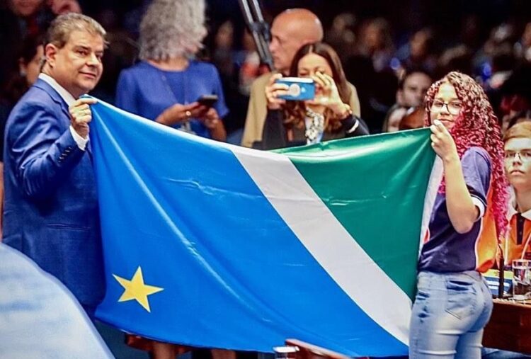 Senador Nelsinho Trad incentiva Programa Jovem Senador em MS