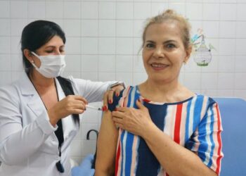 Três unidades abrem para testagem e vacinação contra a Covid-19 neste sábado