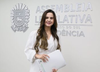 Eleita presidente da CCJR, Mara Caseiro é a segunda mulher à frente da comissão