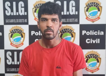 Polícia pede ajuda da população para encontrar assassino de homem a tiros, após briga