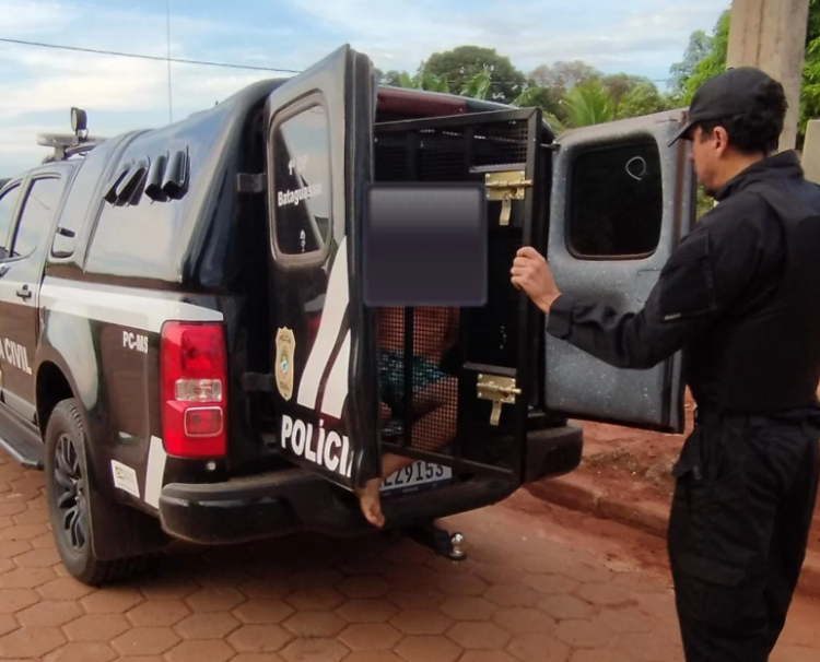 Membros de facção são presos ao comandarem “bocas de fumo” a mando de detento da Capital