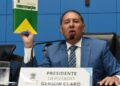 Presidente da Assembleia diz que não é orgulho ato de deputado exibir livro de Hitler