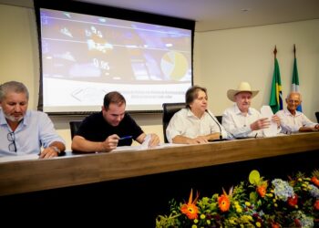 Associação dos prefeitos e ex-prefeitos de MS aprova contas de 2022 em assembleia