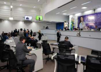 Vereadores aprovam sete projetos de lei na sessão desta terça-feira
