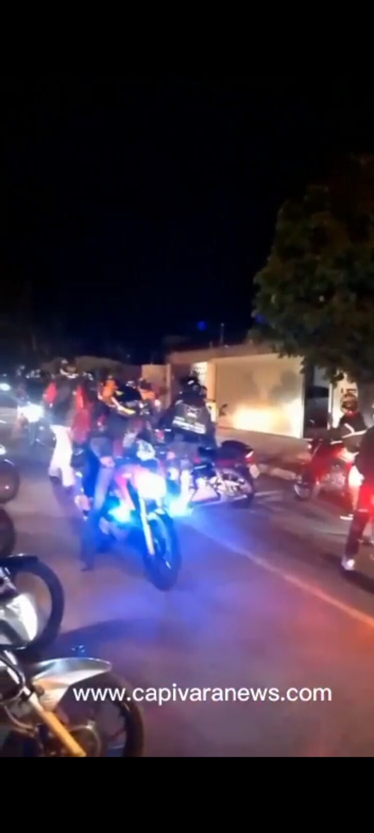 Vídeo: Motoentregador diz ter sido agredido por cliente e colegas fazem protesto na Capital