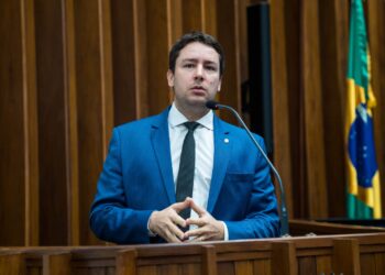 Deputado fala em falta de transparência de Governo não mandar lista de nomeações de cargos em comissão