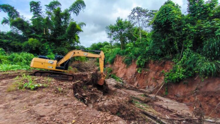 Prefeita mobiliza equipes para recuperação e levantamento de danos, após chuvas