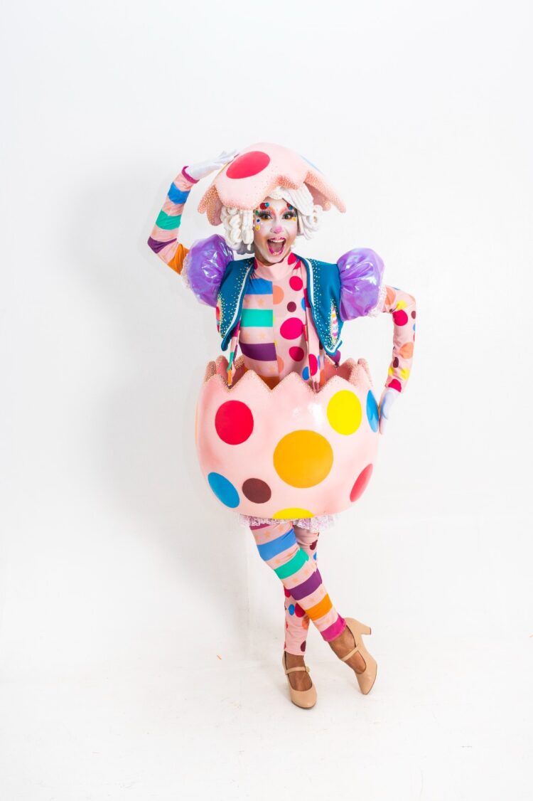 Páscoa da Família terá parada temática, caça aos ovos, missa de ramos e encenação da Paixão de Cristo