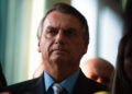 Nos EUA, ex-presidente Bolsonaro admite possibilidade de ficar inelegível