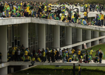 Moraes conclui análise dos atos golpistas de 8 de janeiro e mantém 294 presos