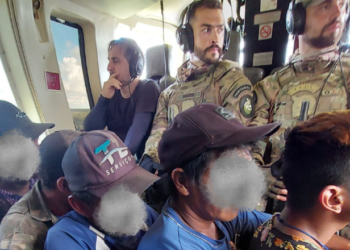 Trabalhadores são resgatados de helicóptero vivendo em situação semelhante à escravidão