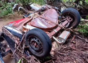 Homem morre, após ter carro levado pela enxurrada e cair em um córrego em MS