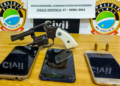 Vítima do “falso frete” é encontrada amarrada em matagal e trio de ladrões é preso