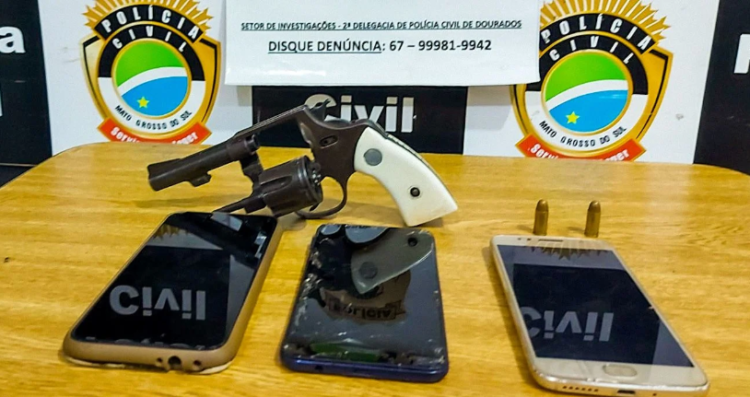 Vítima do “falso frete” é encontrada amarrada em matagal e trio de ladrões é preso