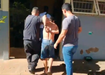 Polícia prende homem que matou a ex-esposa a golpes de faca em Ribas