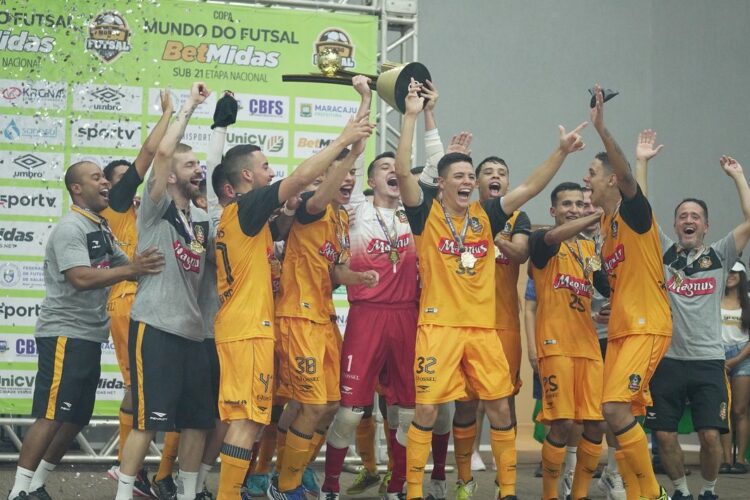 Magnus goleia na final e fica com o título da Copa Mundo do Futsal Sub-21 em Maracaju