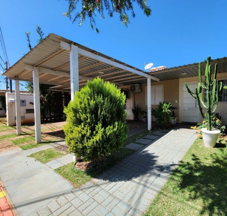 Homem é encontrado morto por vizinhos a pauladas no condomínio Village Parati