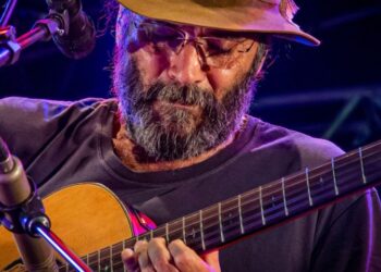 Agendão: Almir Sater e Jads e Jadson, teatro e feiras animam o fim de semana na Capital