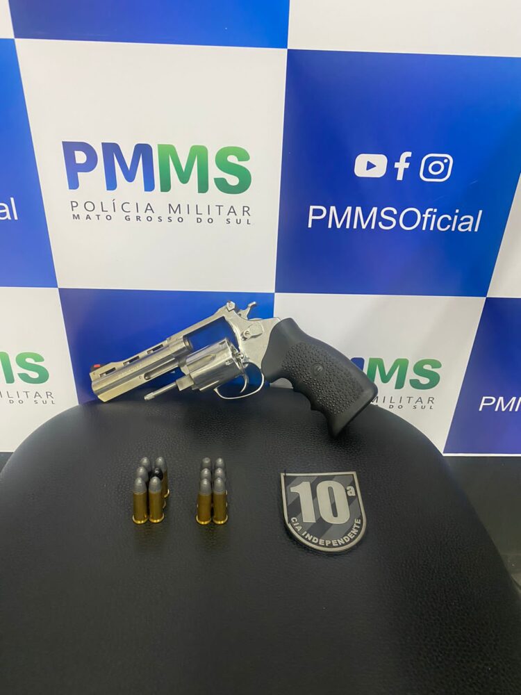 Durante Operação Saturação na região Lagoa, PM prende um por porte ilegal de arma