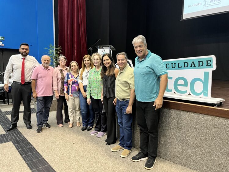 Prefeitura em parceria com faculdade lança programa de capacitação para conselheiros regionais