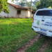 Mulher é encontrada morta a facadas na cama e companheiro é o principal suspeito