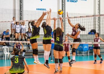 Na capital, etapa do voleibol de 15 a 17 anos abre os Jogos Escolares da Juventude de MS