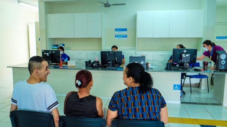 Unidades de referência para casos leves de Gripe e Dengue atenderam mais de 5 mil em 2 dias