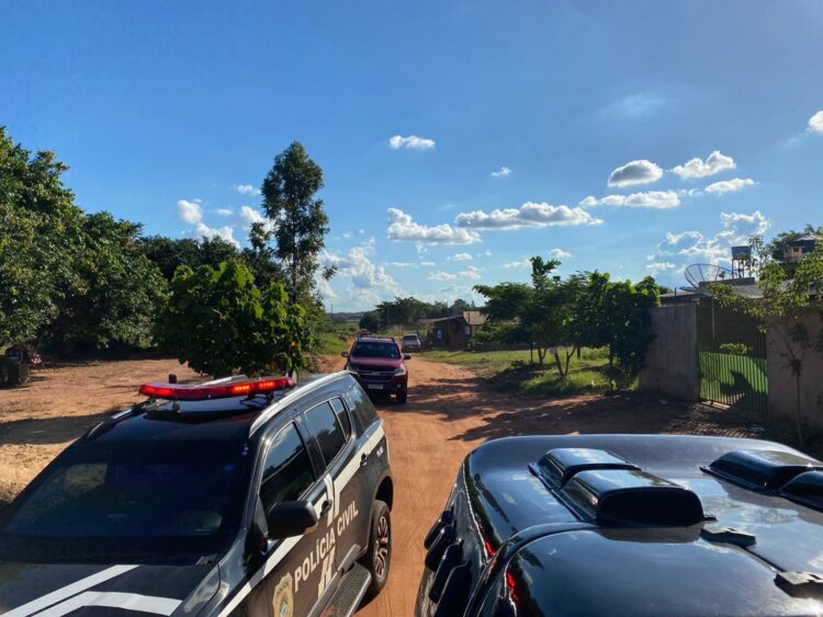 Ladrão de Hilux e S-10 é encontrado em bar, atira contra a polícia e morre baleado