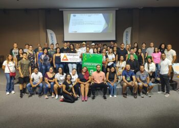 Com participação expressiva, curso em Nova Andradina atualizou profissionais sobre novas regras do vôlei
