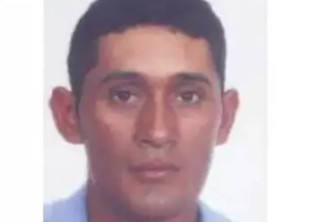 Homem é morto com vários tiros em estrada vicinal da fronteira e moto estava ao lado