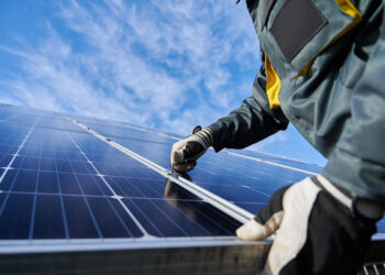 Senai aponta benefícios de investir em energia solar com isenção fiscal para placas fotovoltaicas