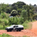 Dupla tenta sequestrar taxista, que foge, e é presa ao não conseguir ligar carro da vítima