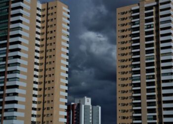 Avanço de frente fria favorece acumulados de chuvas significativos durante a sexta-feira em MS