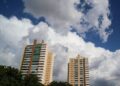 Tempo será quente e seco neste domingo em diferentes regiões de MS