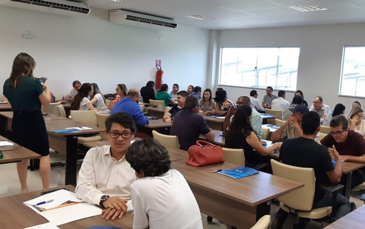 IEL oferece curso para quem deseja aperfeiçoar habilidades de liderança