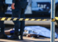 Homem acaba de ser morto com ao menos 3 tiros nesta manhã na Avenida das Bandeiras