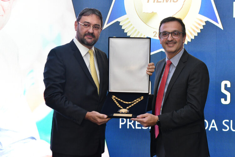 Fiems homenageia empresários que contribuíram para o desenvolvimento do setor industrial de MS