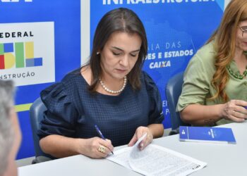 Prefeitura assina contrato para dar início às obras do Condomínio Belas Artes, na região central