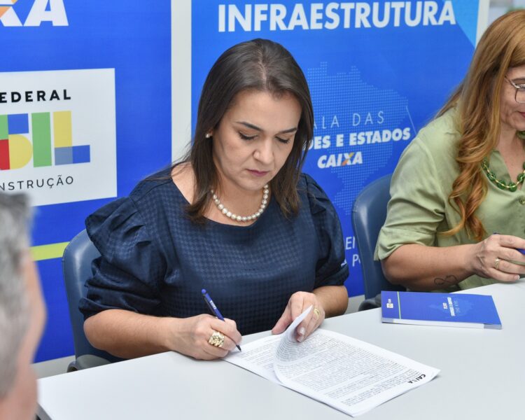 Prefeitura assina contrato para dar início às obras do Condomínio Belas Artes, na região central