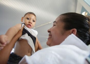 Palestra “Desbloqueando Traumas” arrecada doações para crianças com microcefalia na Capital