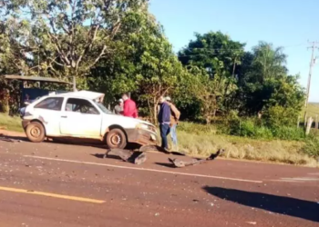 Condutor de Gol sai de assentamento, colide em Hilux, não resiste e morre na MS-164