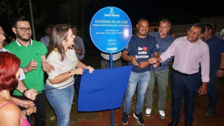 Prefeitura avança na oferta de qualidade de vida com instalação de academias ao ar livre em 5 regiões