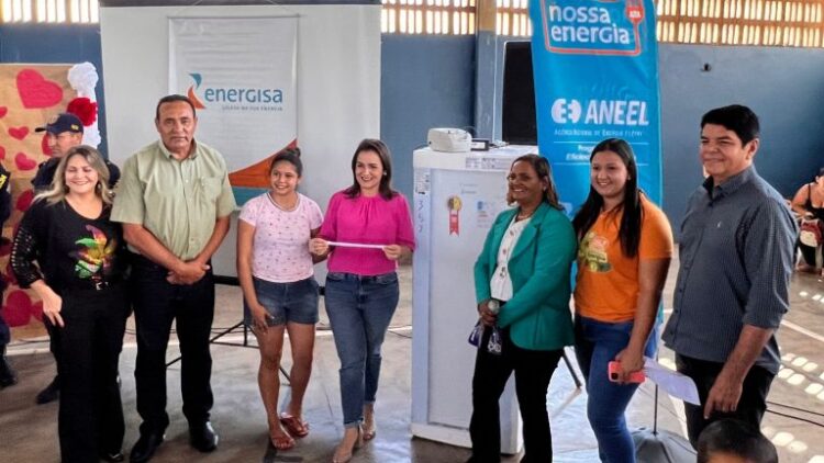 Ação da Prefeitura reúne mais de 600 pessoas em homenagem às mães no CRAS Vida Nova
