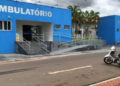 Idoso morre no hospital, após ser encontrado pela esposa com sinais de pancada no quintal