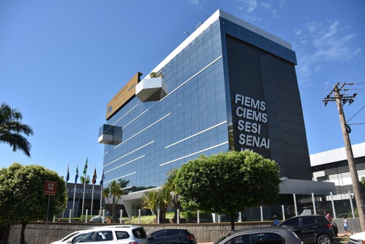 Sistema Fiems abre processo seletivo para 14 vagas em MS