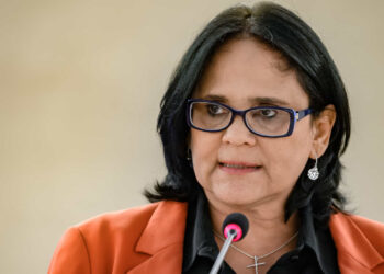 PF contradiz versão de Damares e diz que avião de igreja com droga era monitorado
